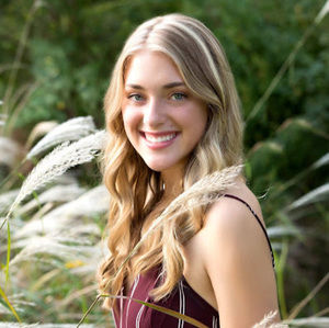 Meet your Posher, Josie